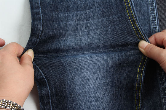 Dobra cena 11.8-12 Oz Warp Slub Jeans Tkanina dla Mężczyzny Jeans Low Stretch dla Mężczyzny India Market Style China fabryka w Guangdong w Internecie