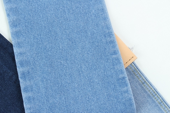 9000 Yards 13 Oz TC Denim Tkanina W Ciemno-Błękitnym