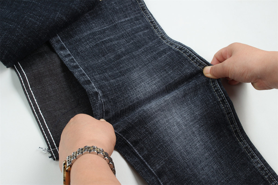Ciemno-niebieski szaro-przekrzywiony tkanina bawełniana spandex denim dla dżinsów
