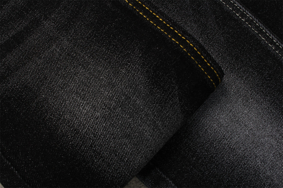 Rozciągliwy 11,5 uncji Bawełna Elastan Denim Tkanina Sulphur Black 170 cm Pełna szerokość
